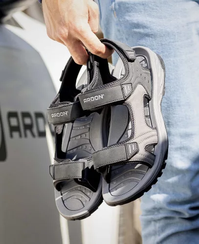 Ardon Brook Black szandál